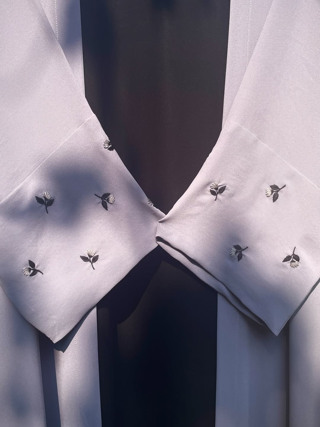 Charcoal Blossom Abaya