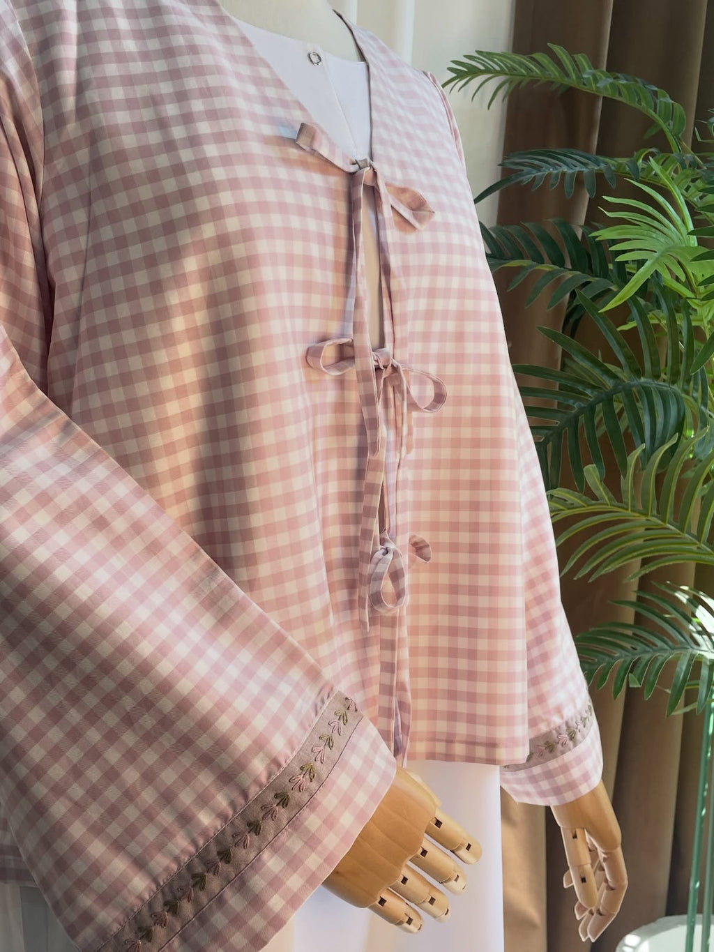 Rosewood Handmade Checked Bow Set