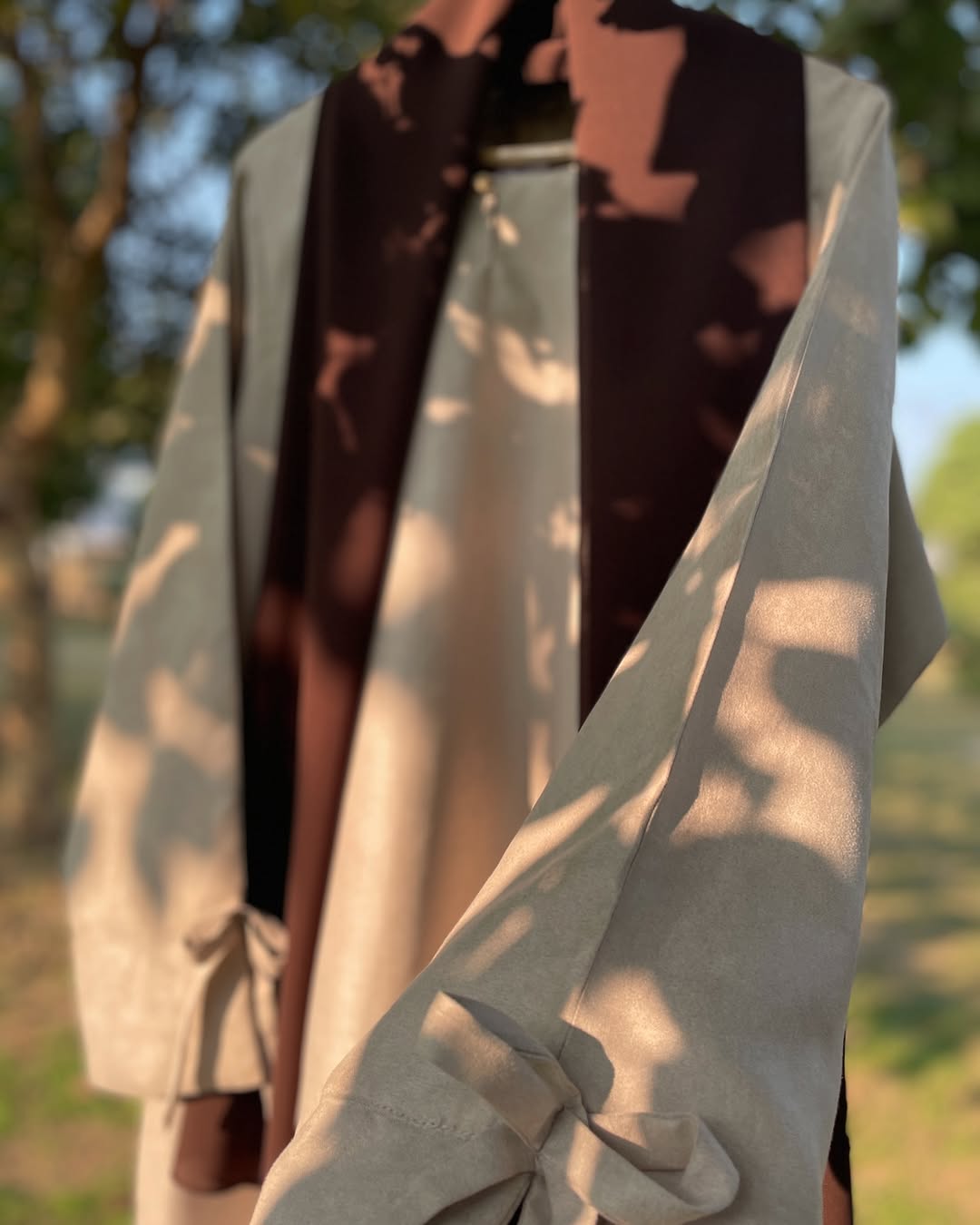 Beige and Brown Bow Abaya