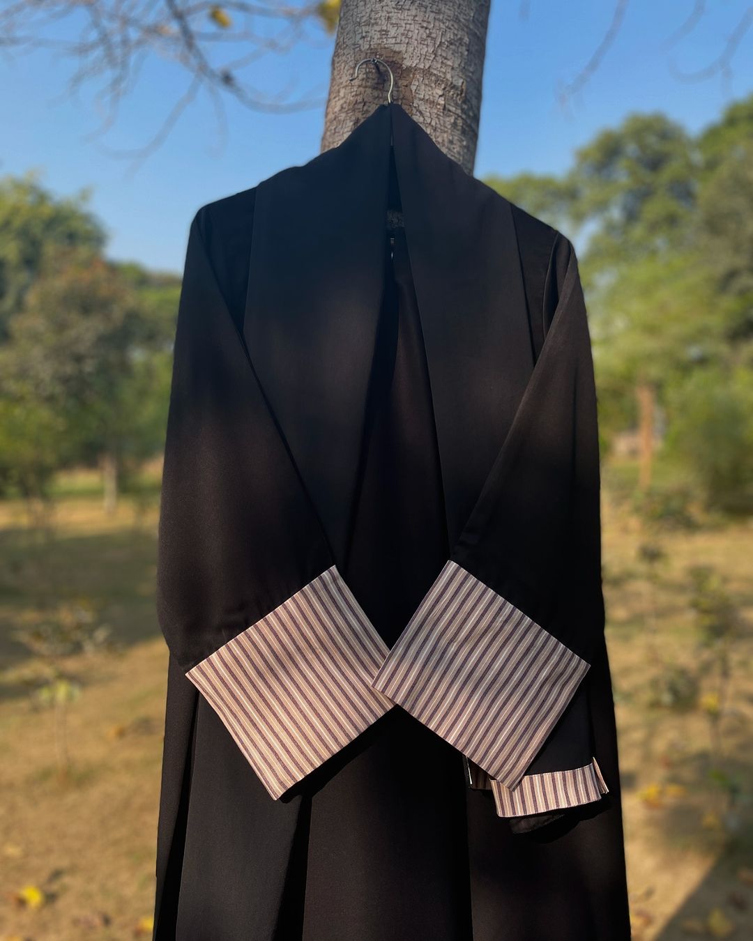 Black Aura Abaya