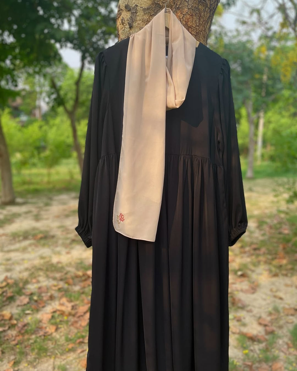 Cross-Stitch Hand Embroidered Everyday Black Abaya